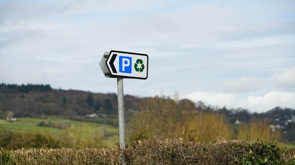 How to Create Effective Wayfinding Systems in Large Mixed-Use Developments?